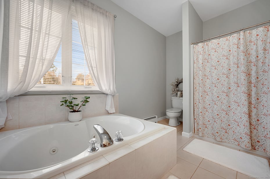 20 Cowles Road Photo 25