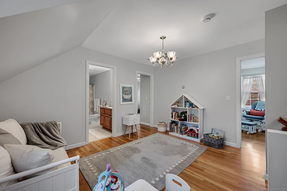 20 Cowles Road Photo 26