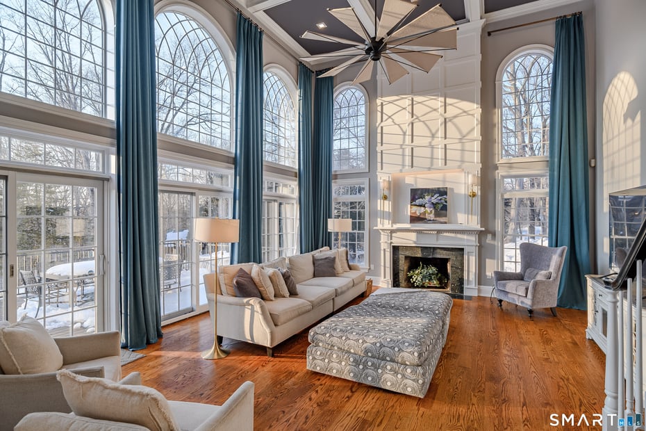 14 Merlins Lane Photo 6