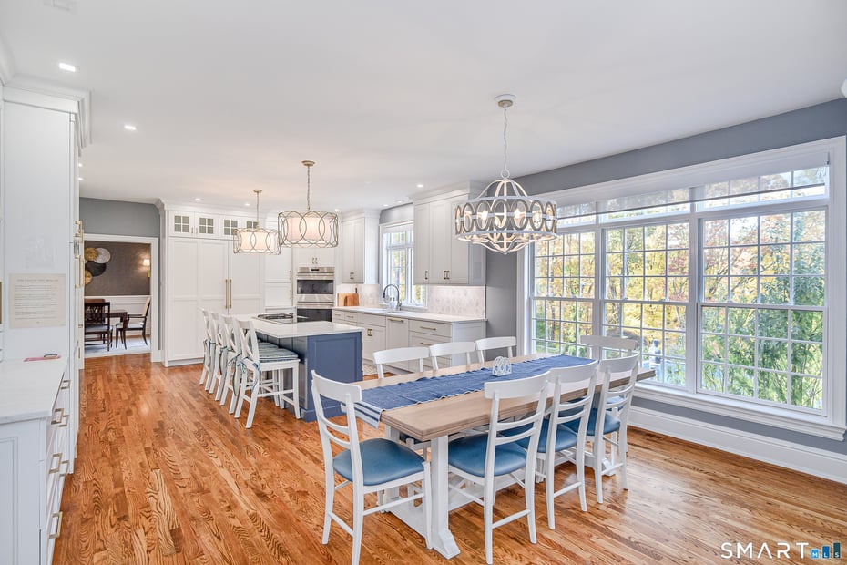 14 Merlins Lane Photo 8