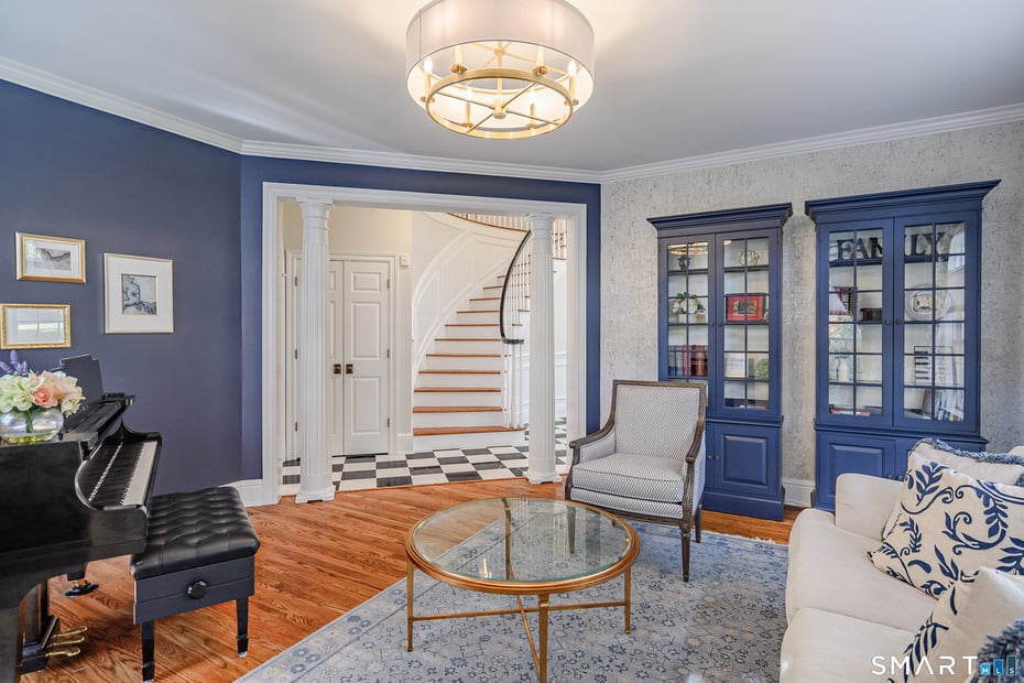 14 Merlins Lane Photo 11