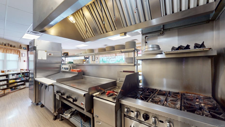 163 Main Street Photo 19