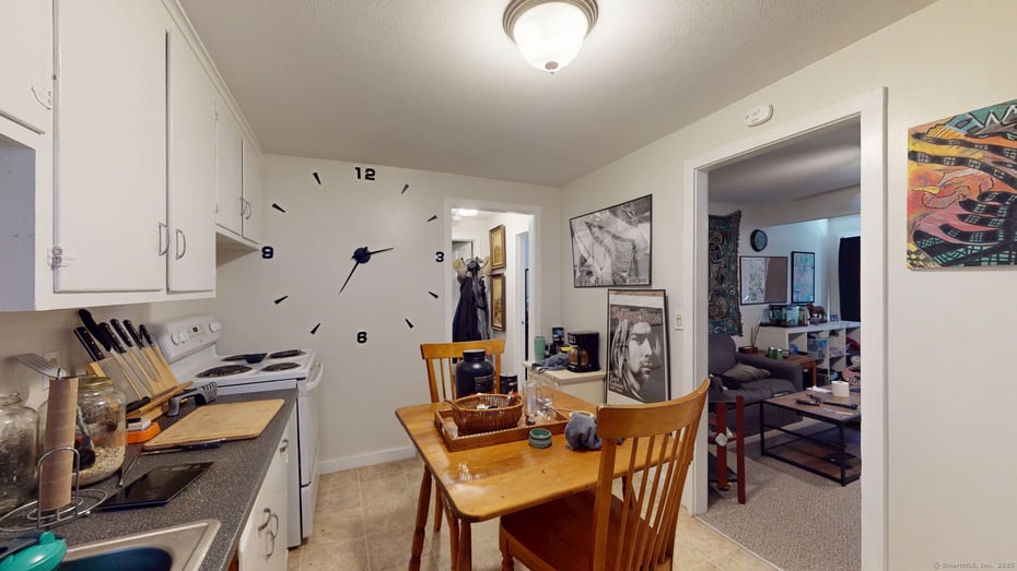 163 Main Street Photo 32