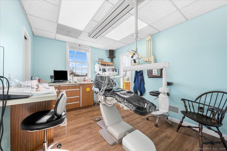 620 Norwich New London Turnpike Photo 33