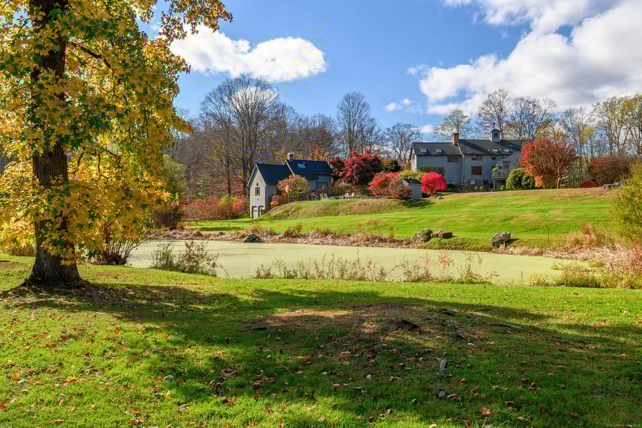 6 Brinsmade Lane Photo 34