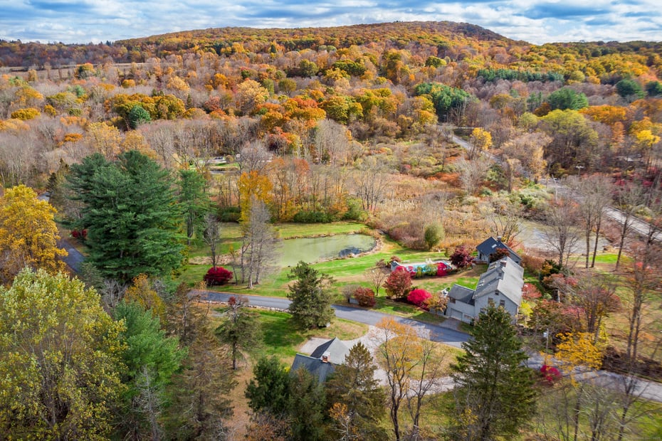 6 Brinsmade Lane Photo 36