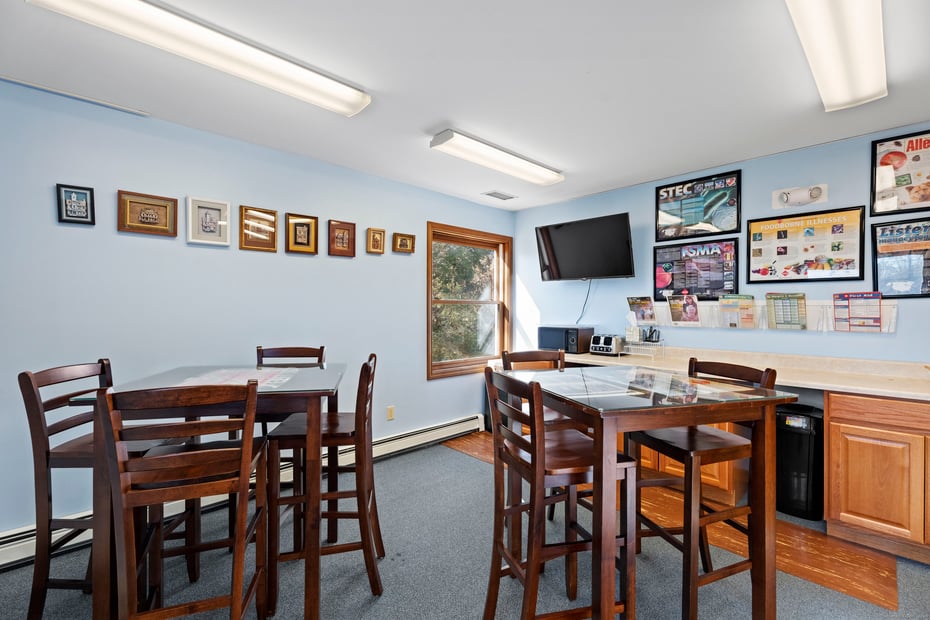 1204 North Road Photo 14