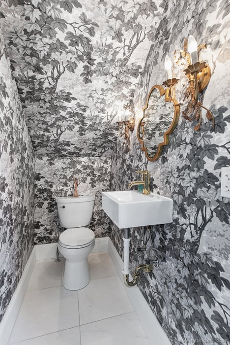 114 Walkley Hill Road Photo 11