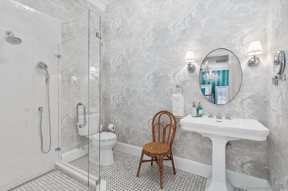 114 Walkley Hill Road Photo 24