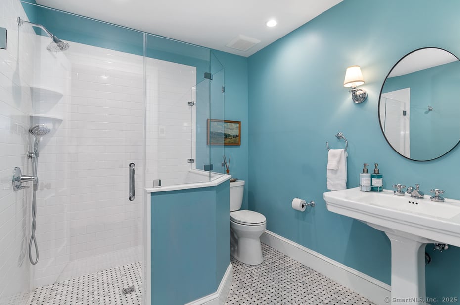 114 Walkley Hill Road Photo 27