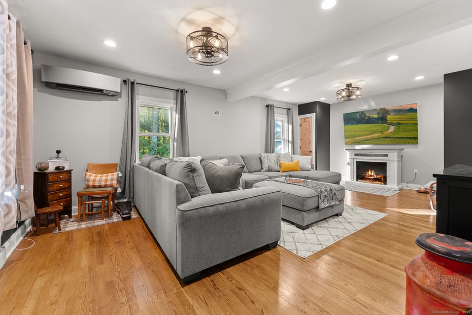 44 Bantam Lake Heights Photo 14