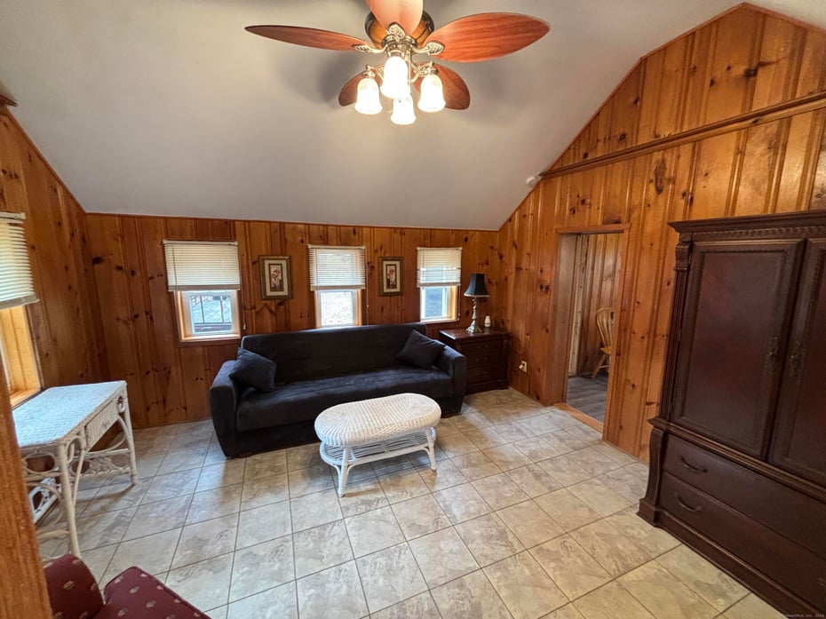 34 Gardner Lake Heights Photo 6