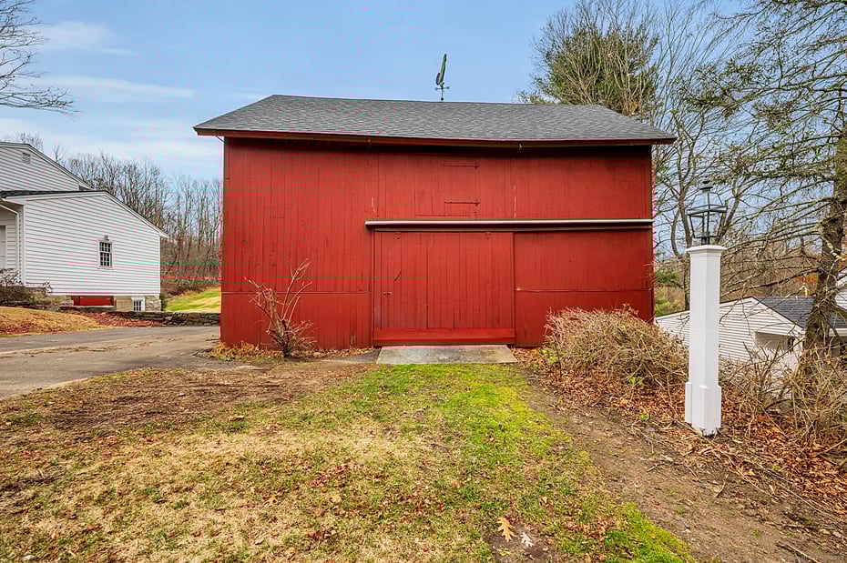 114 Carmel Hill Road North Photo 7