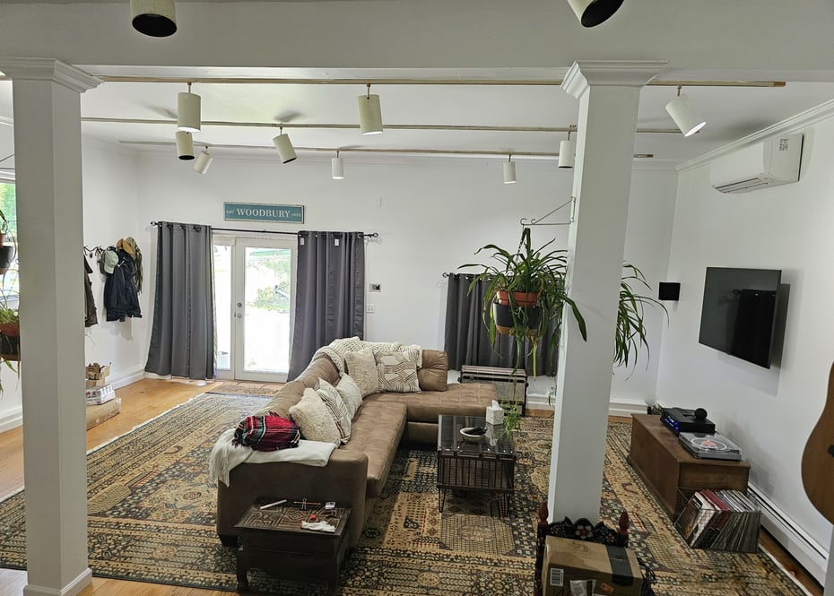 819 Main Street North Photo 8