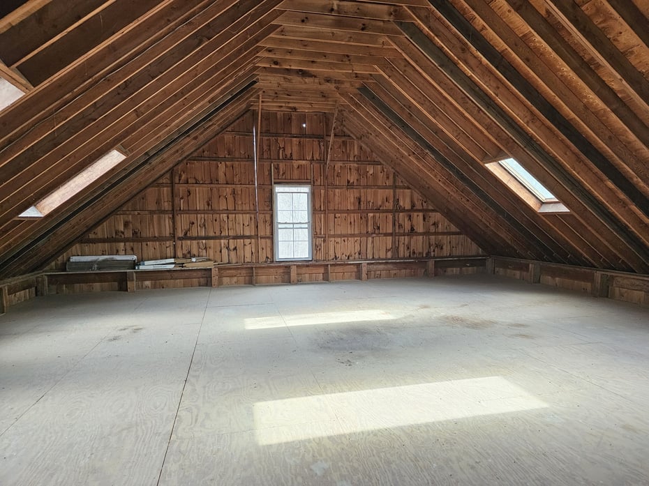 819 Main Street North Photo 19