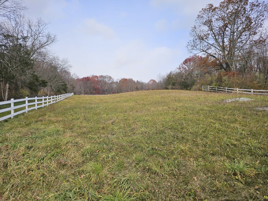 819 Main Street North Photo 24