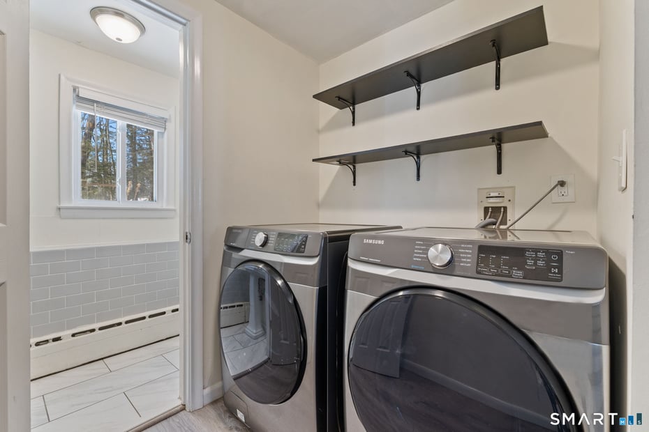 26 Forest Lane Photo 36