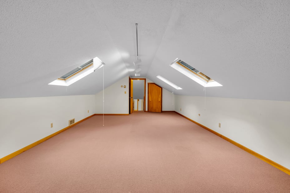 1 Northcrest Drive Photo 39