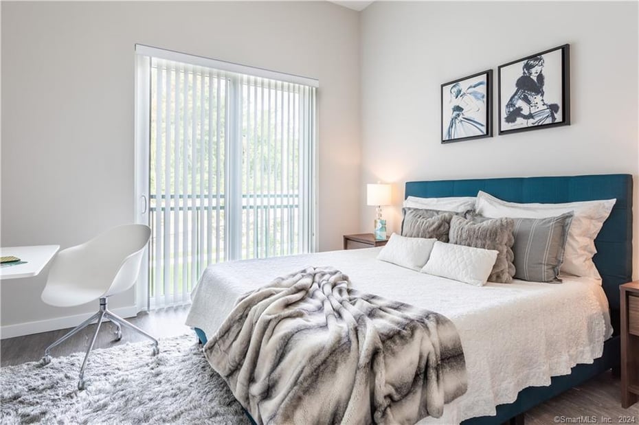 300 Glover Avenue  #B420 Photo 7