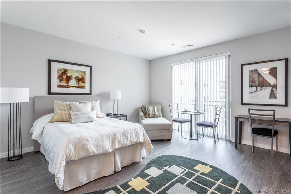300 Glover Avenue  #B420 Photo 10