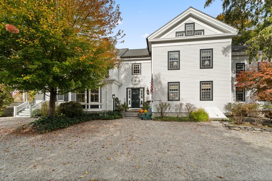 209 Main Street Photo 38