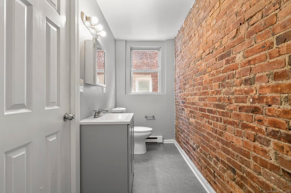 31 Whittier Street Photo 24