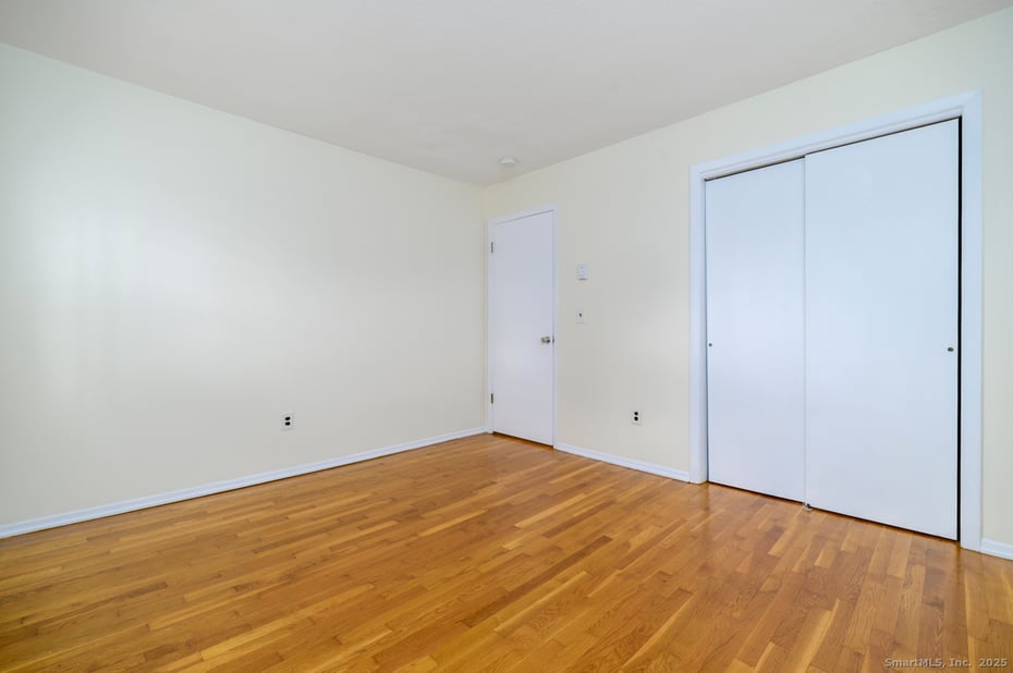 922 Shippan Avenue  #1 Photo 14