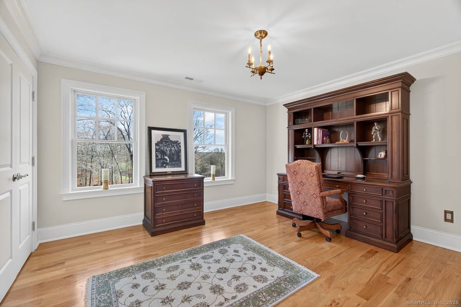 401 Fox Hopyard Road Photo 25