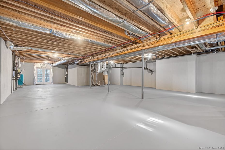 401 Fox Hopyard Road Photo 29