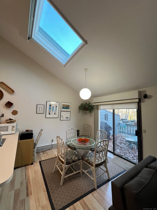 207 Ledge Drive Photo 8