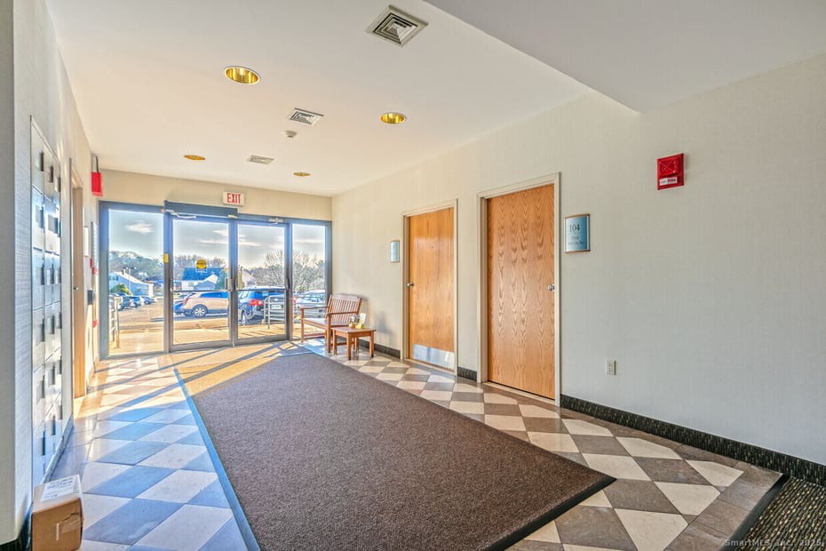 400 Bayonet Street Photo 2