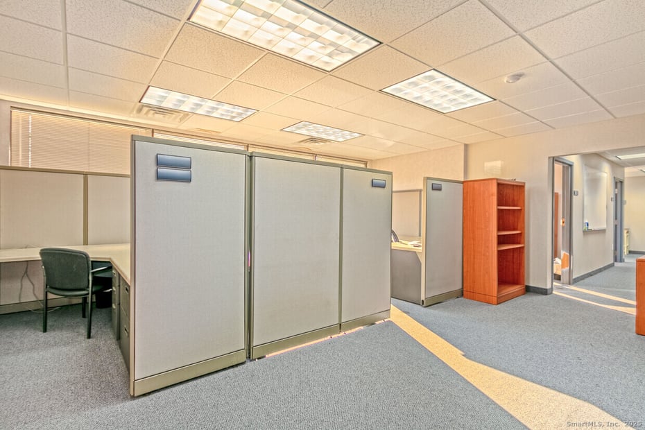 400 Bayonet Street Photo 5