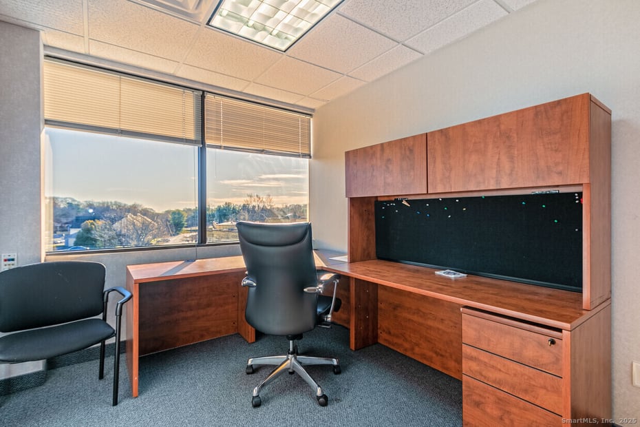 400 Bayonet Street Photo 9