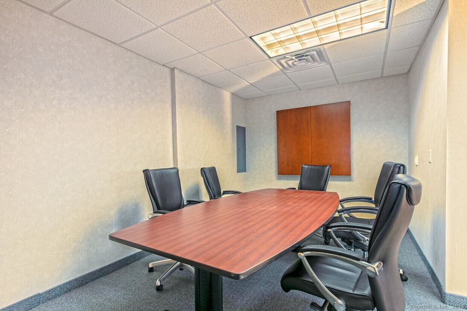 400 Bayonet Street Photo 10