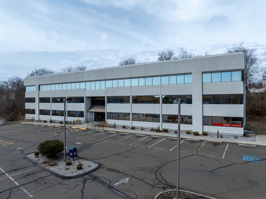 400 Bayonet Street Photo 17