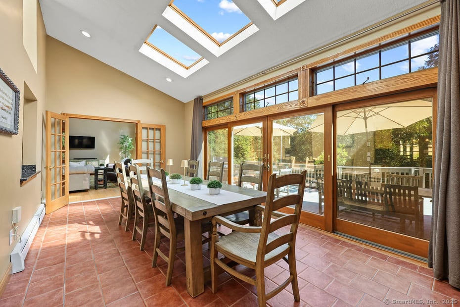 13 Woodland Drive Photo 8