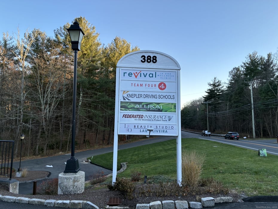 388 Main Street Photo 5