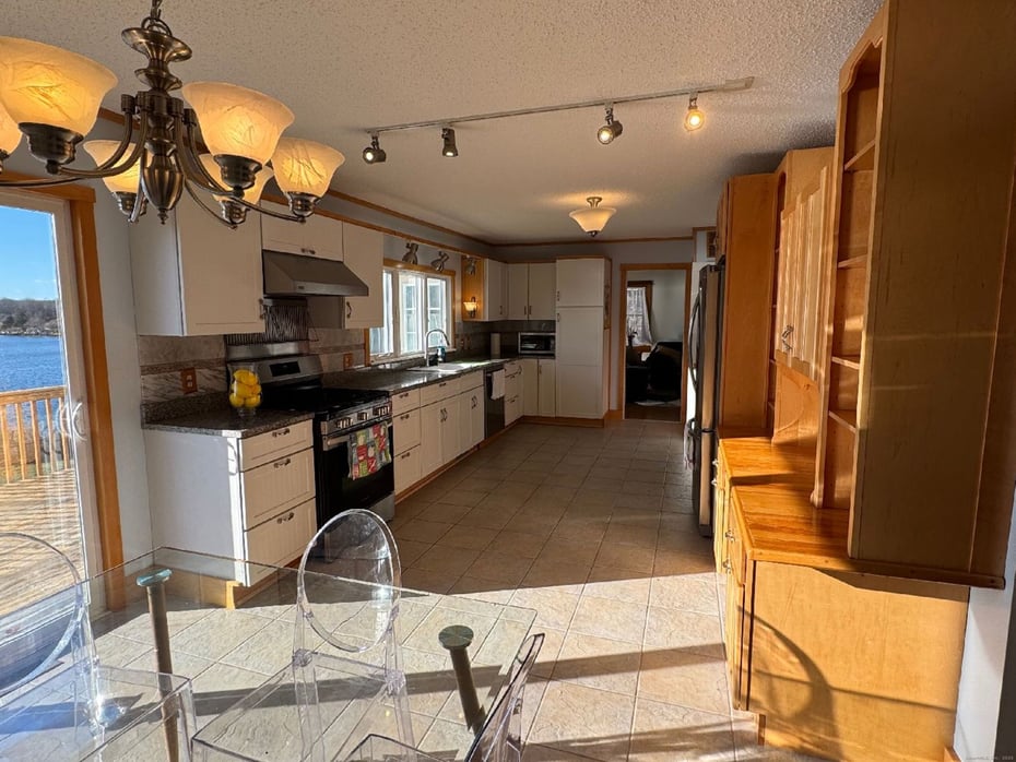 123 Seneca Drive Photo 7