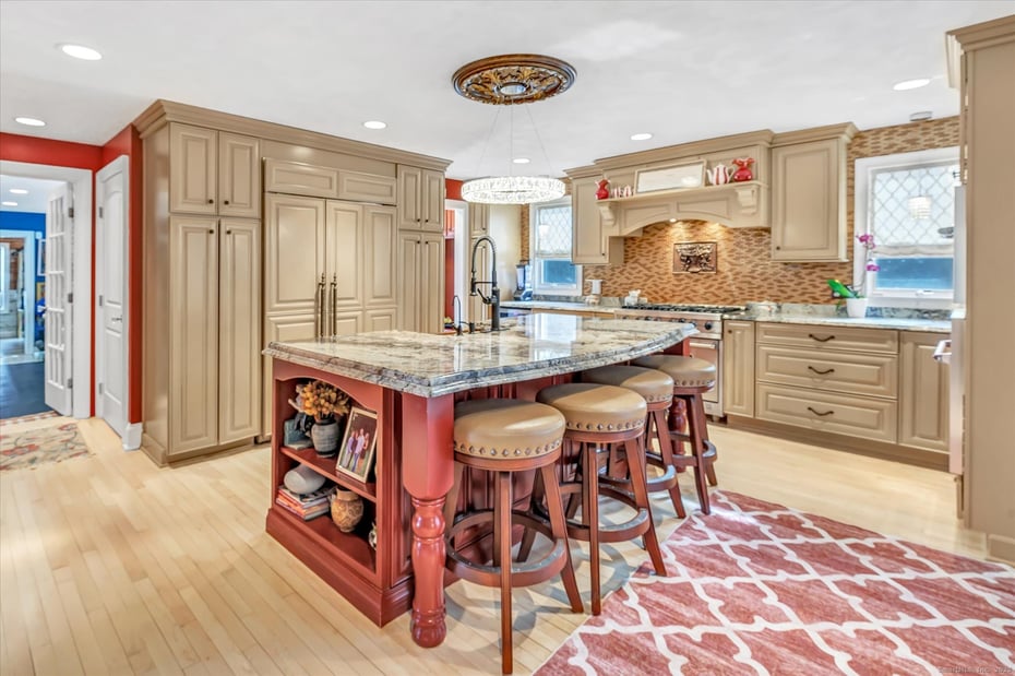 830 Bayberry Lane Photo 6