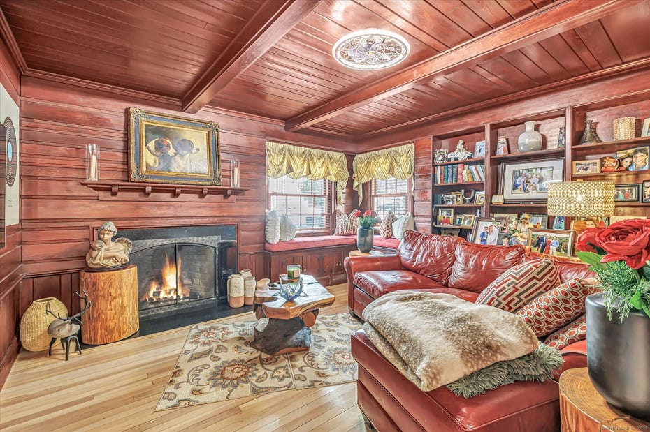 830 Bayberry Lane Photo 11