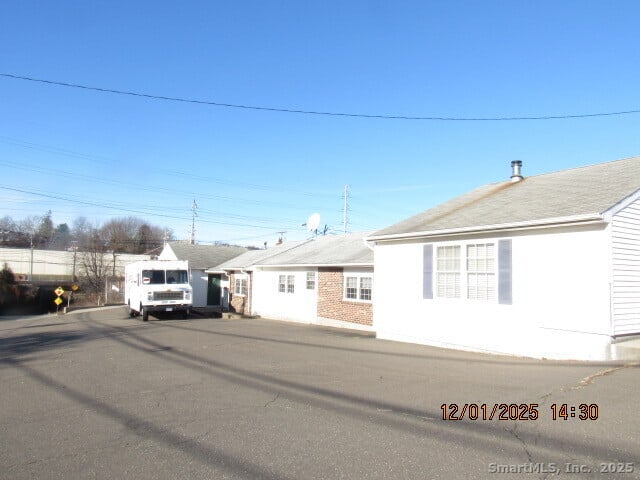 315 Morgan Lane Photo 2