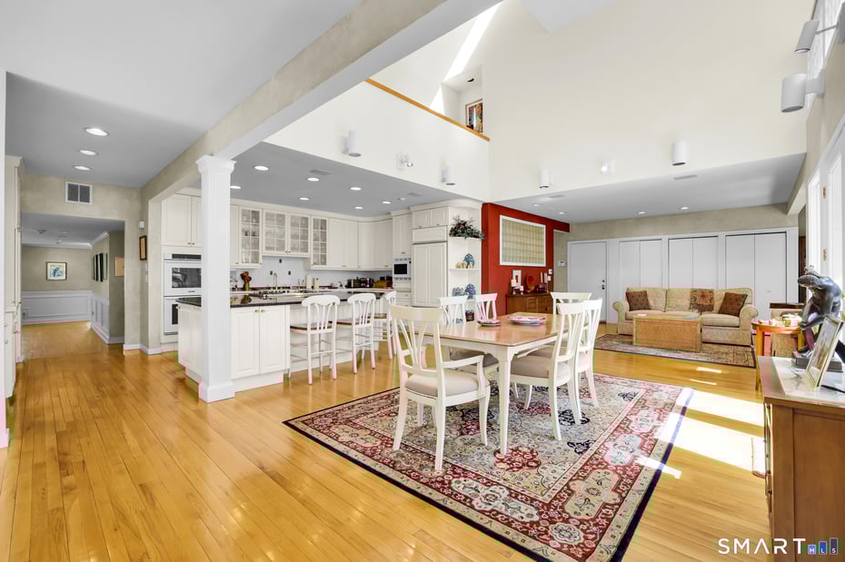 14 Old Orchard Road Photo 16