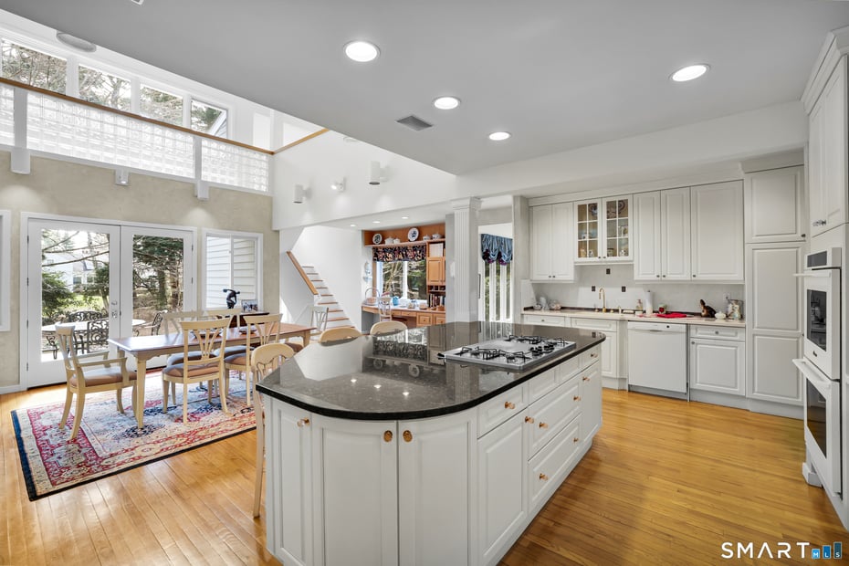 14 Old Orchard Road Photo 18