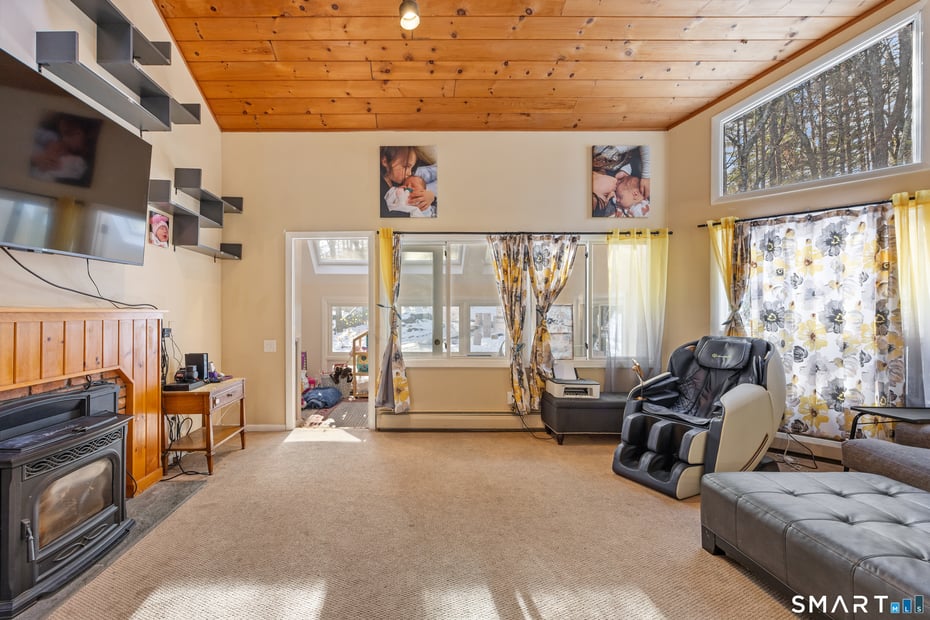 40 Den Road Photo 14