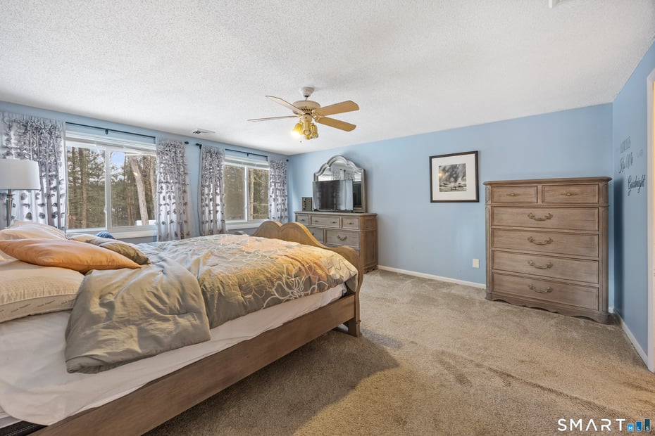 40 Den Road Photo 34