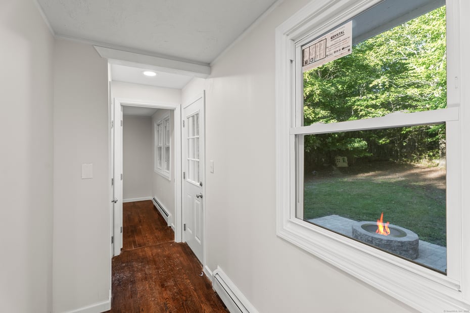 27 Woodland Drive Photo 16