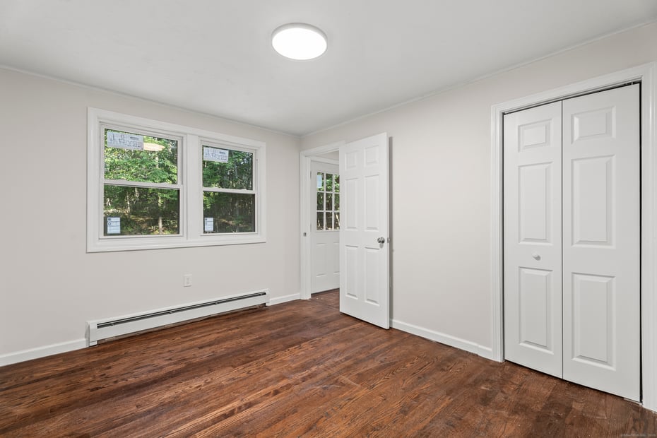 27 Woodland Drive Photo 17