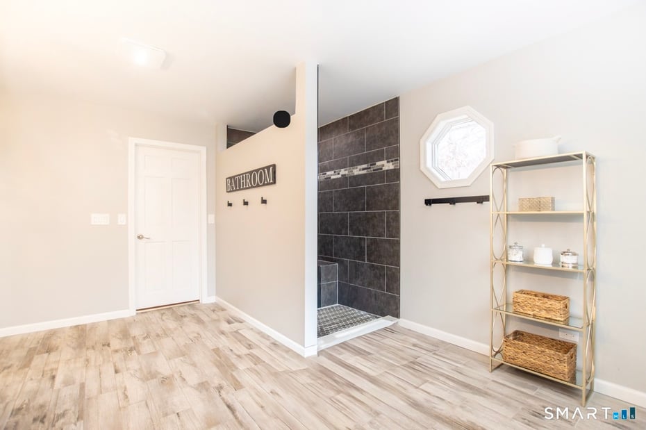 66 Heather Road Photo 21