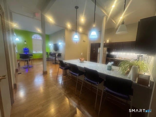 232 Williams Street East Photo 18