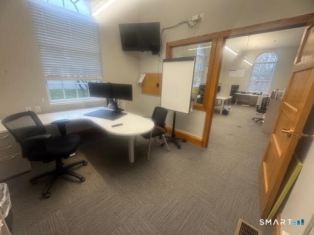 232 Williams Street East Photo 20